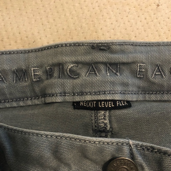 Good condtion American Eagle jean shorts - Picture 2 of 6
